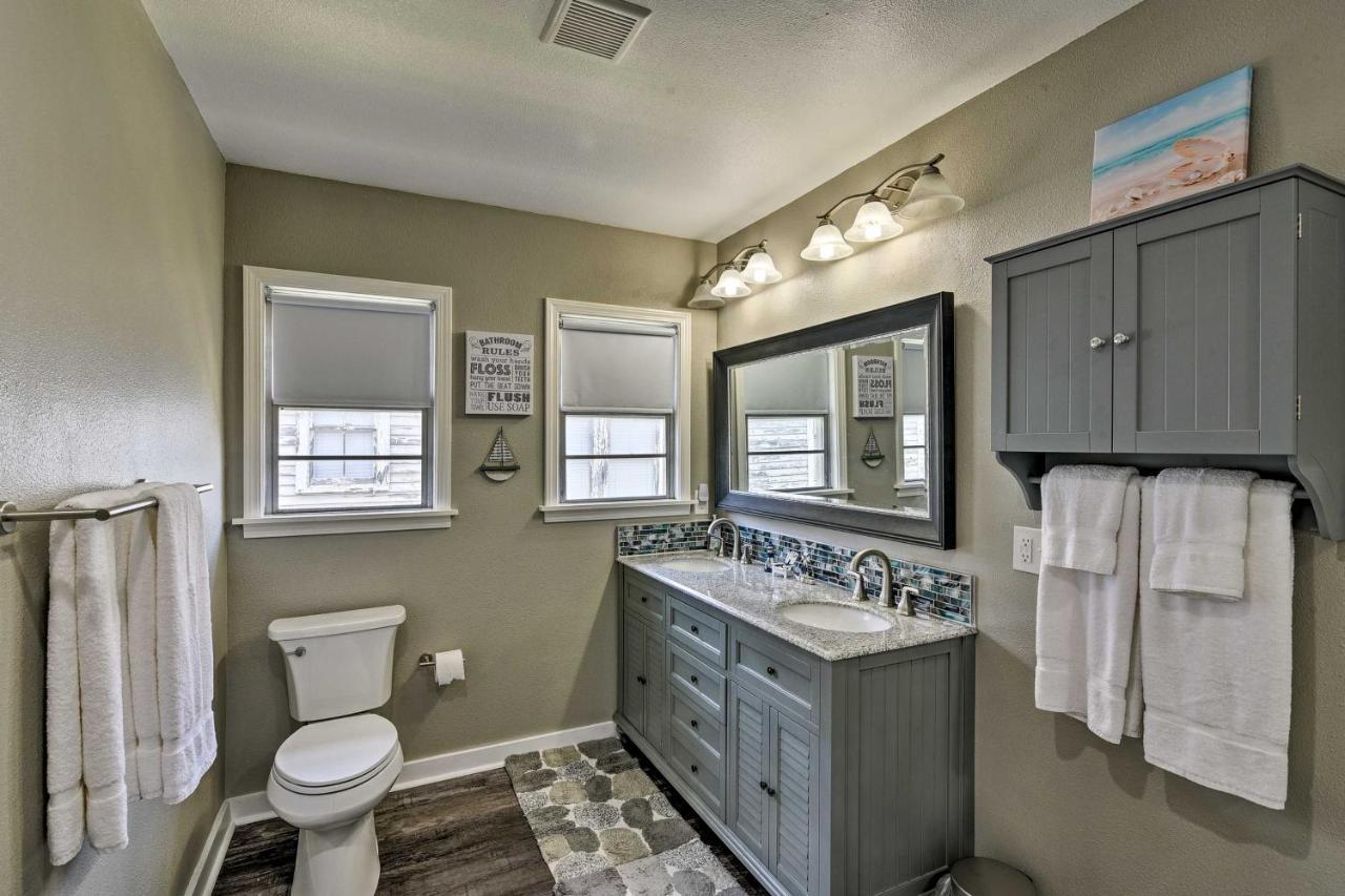 Spacious And Modern Family Duplex In Galveston! Екстериор снимка