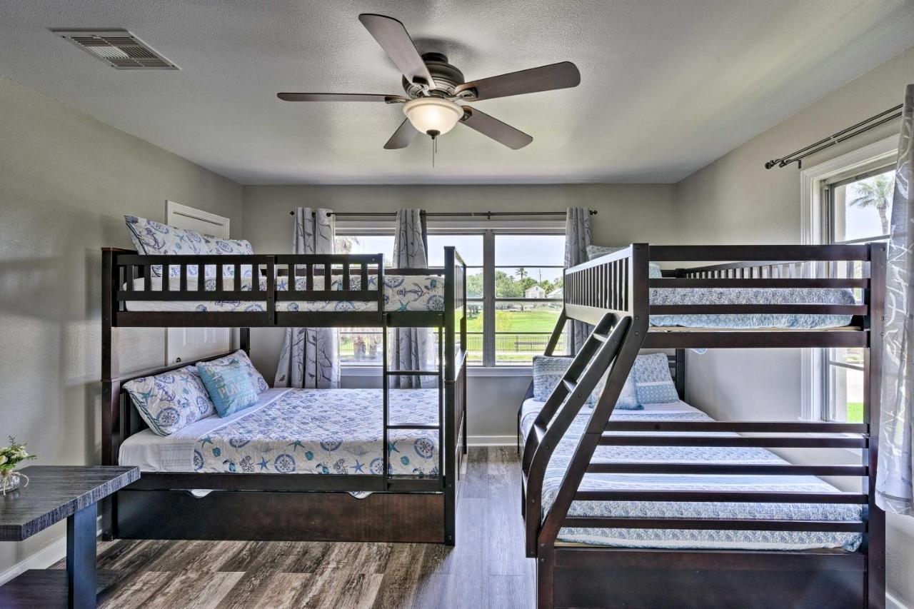 Spacious And Modern Family Duplex In Galveston! Екстериор снимка